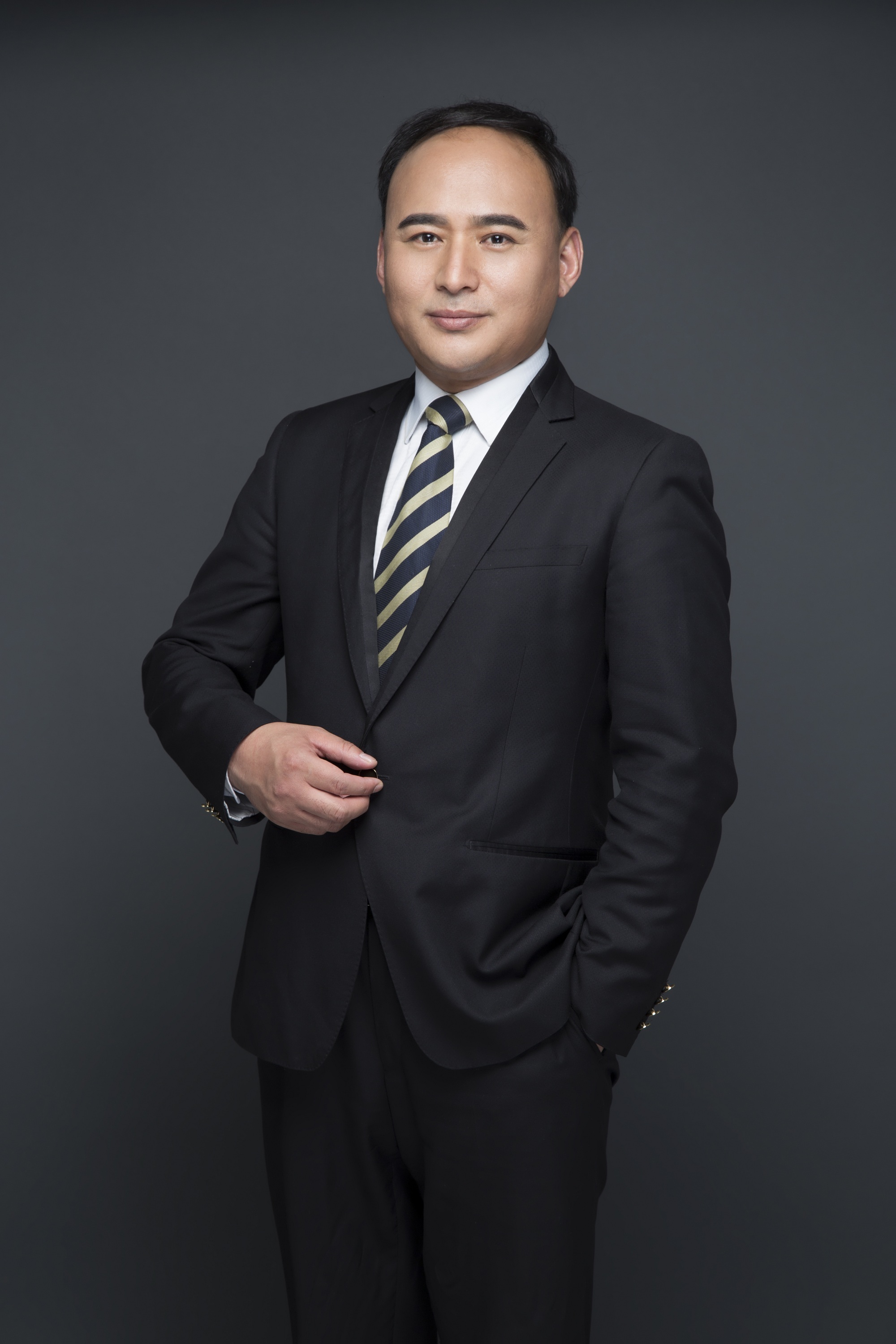 葛建宏灯光与摄影艺术负责人